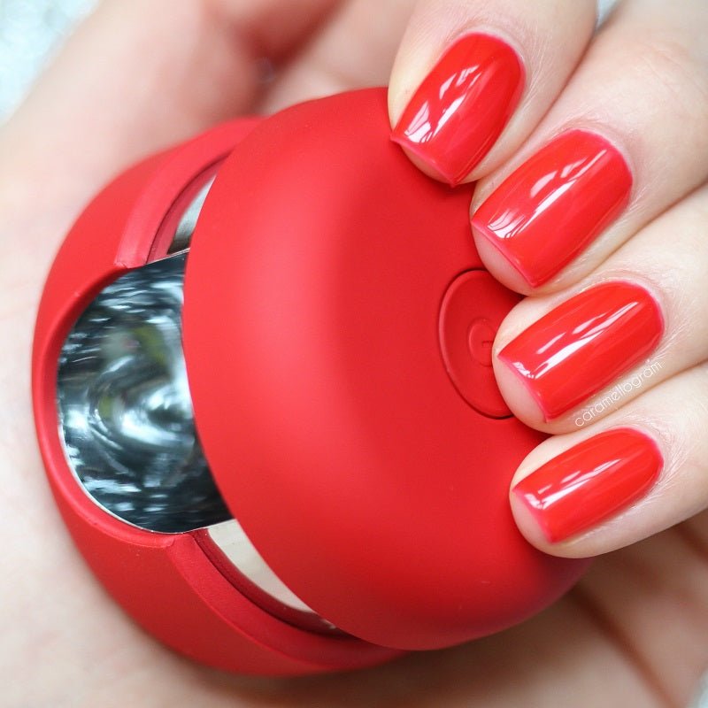 5 Reasons We Love Gel Better Than Regular Polish: - Le Mini Macaron