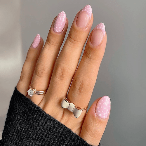 Creator of the Month! - Le Mini Macaron