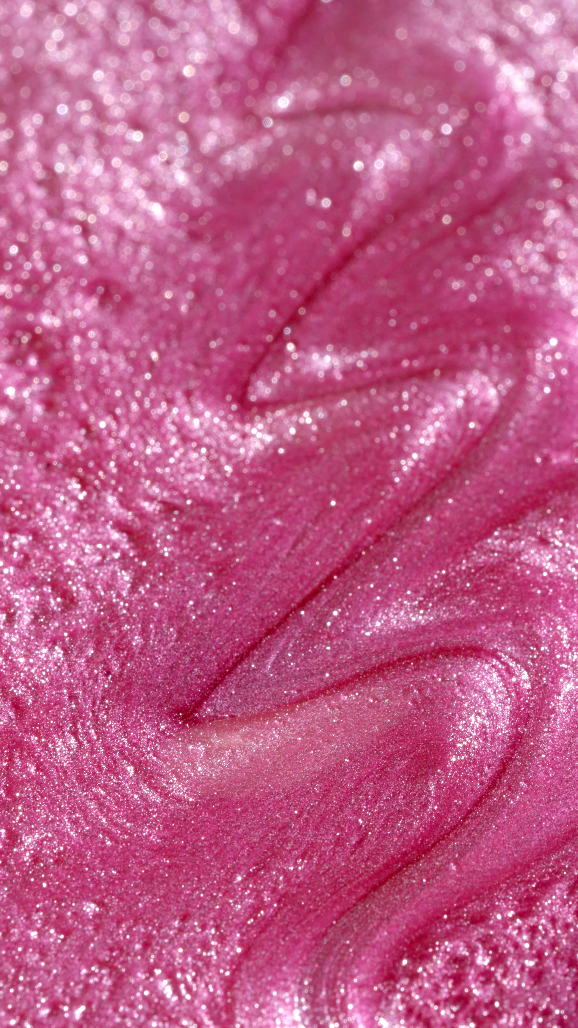 Shimmer, shine & stun: Cat Eye Nails